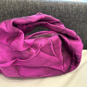 Dries Van Noten Leather-Trimmed twisted satin jacquard tote in fuscia. Authentic